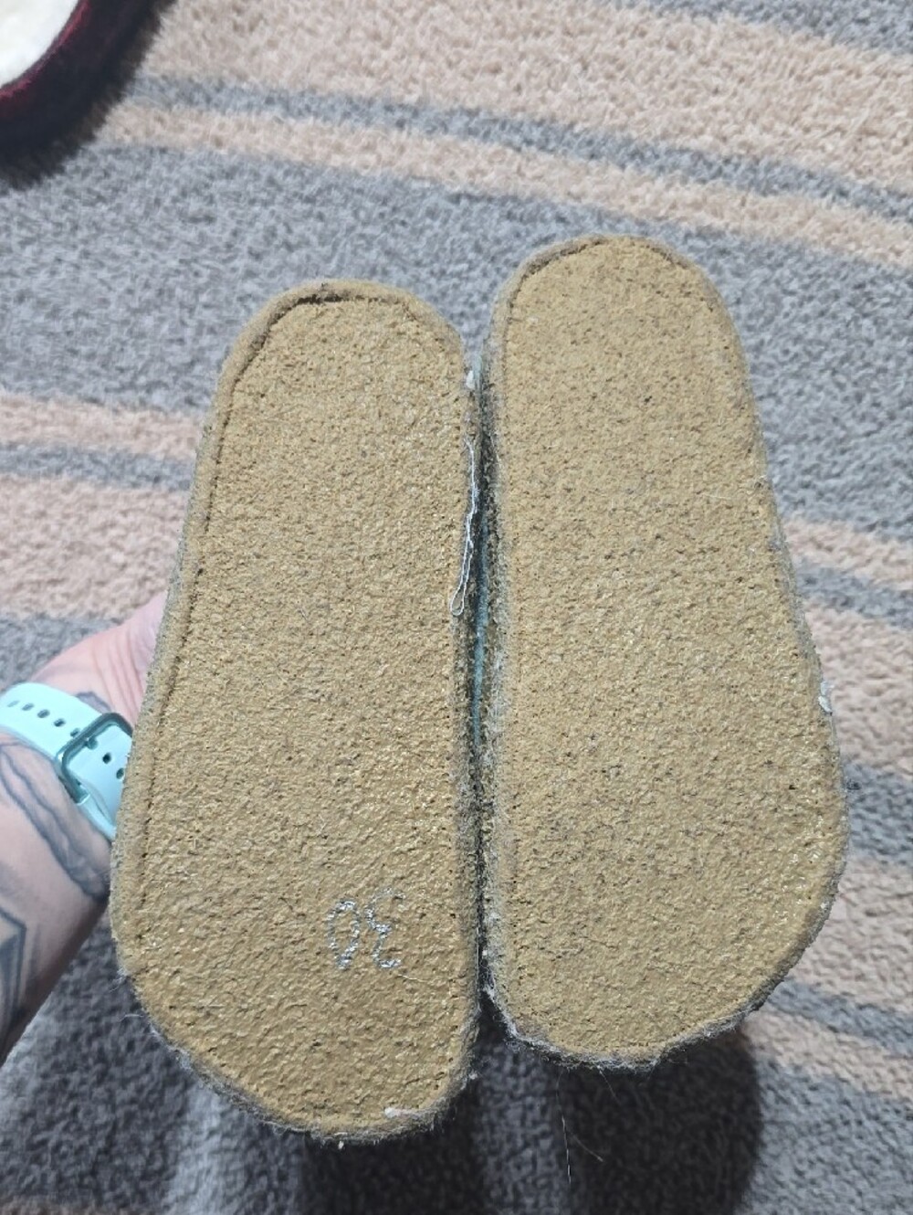 Birkenstock Mint Green Felt Shearling Clogs - Picture 5 of 5